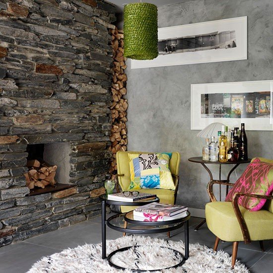 living-room-industrial-interior-design-with-cozy-feeling